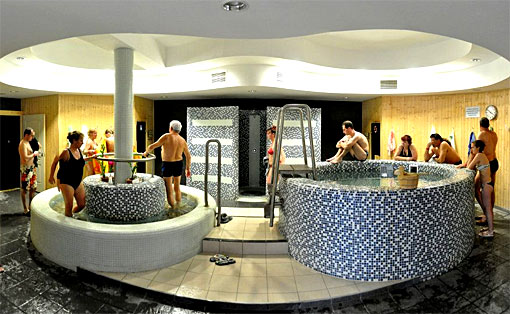 Wellnesbereich Therme Kapovar